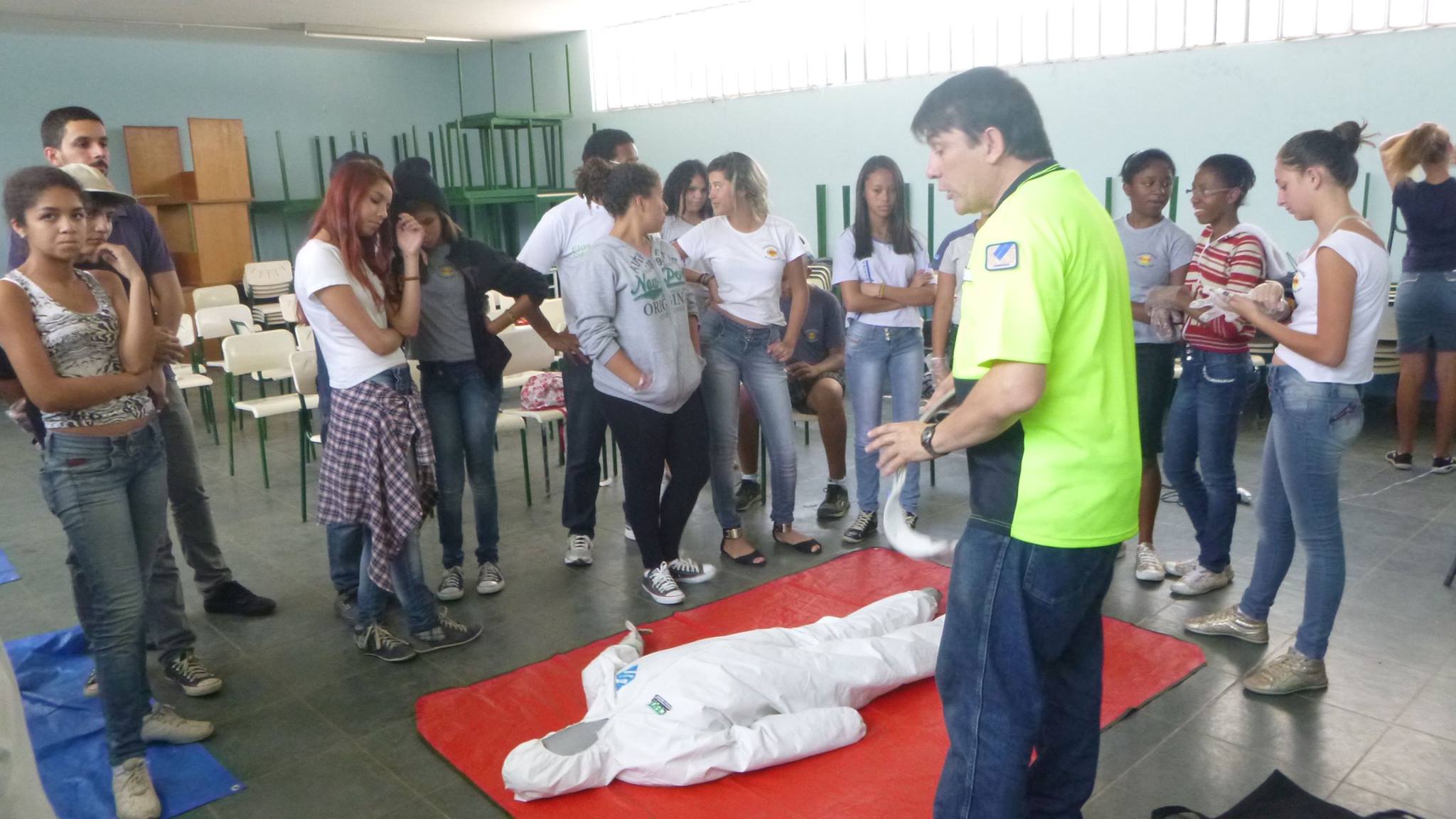 First aid lesson at local school